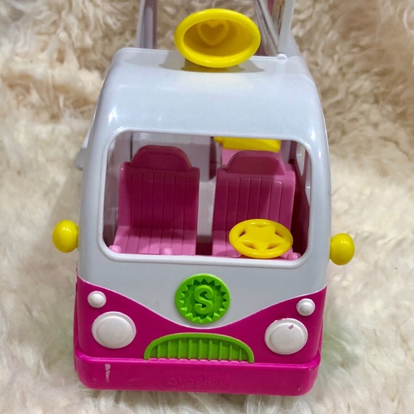PRICE FIRM NIB SHOPKINS ICE CREAM TRUCK - Picture 4 of 7